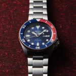 Orologio Uomo Seiko 5 Sports Automatico Acciaio Quadrante Blu Lunetta Pepsi - immagine 3